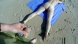 saw a sunbathing stranger and fucked her